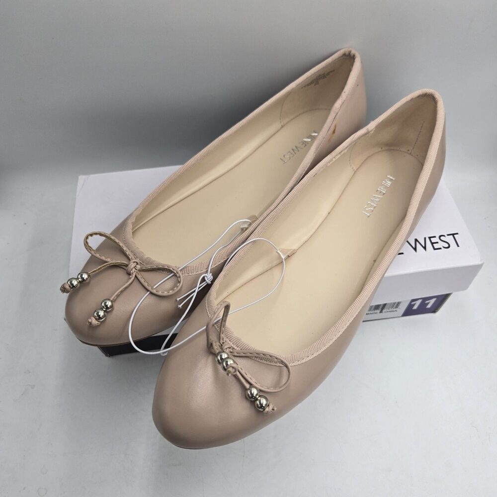 Nine West Women’s Beige Nude Ballet Flats Slip-On Round Toe Bow Bead Size 11 NIB